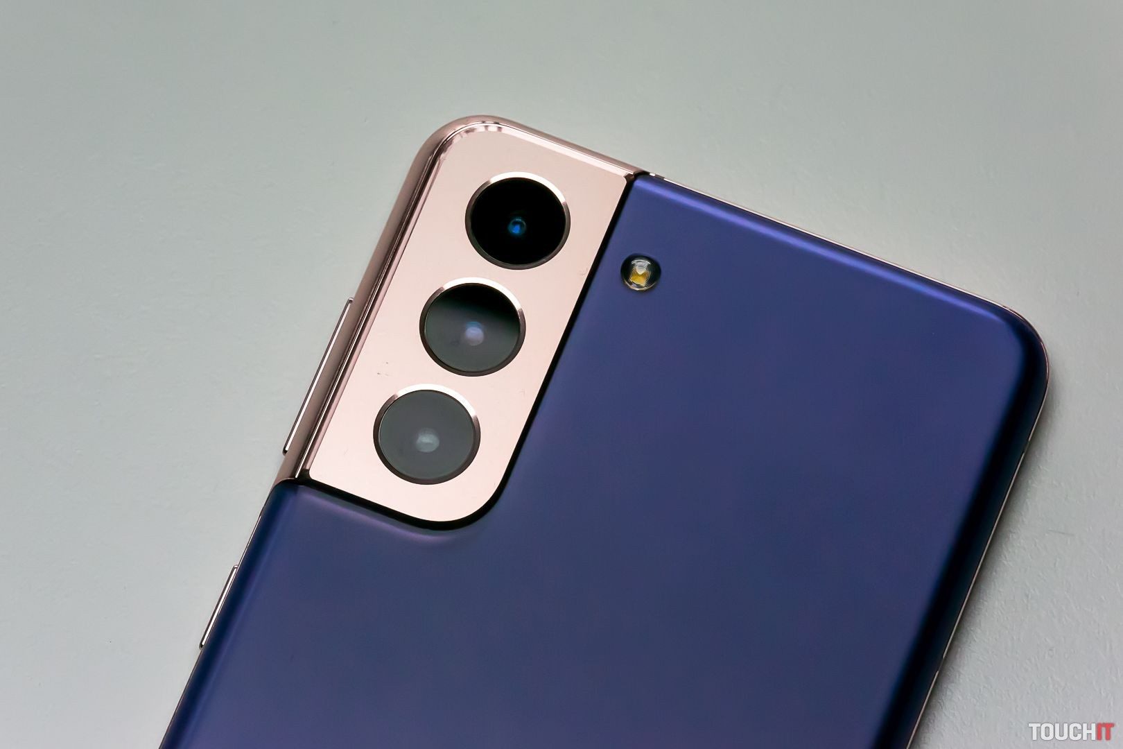 Android 12 pre Galaxy telefóny príde koncom roka