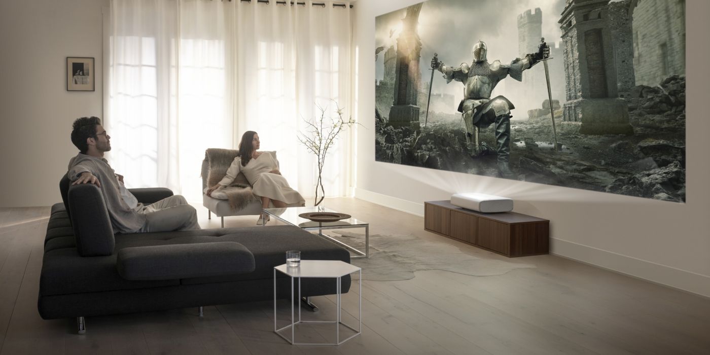 Urobte si domáce kino: Samsung začal na Slovensku predávať laserový 4K projektor The Premiere