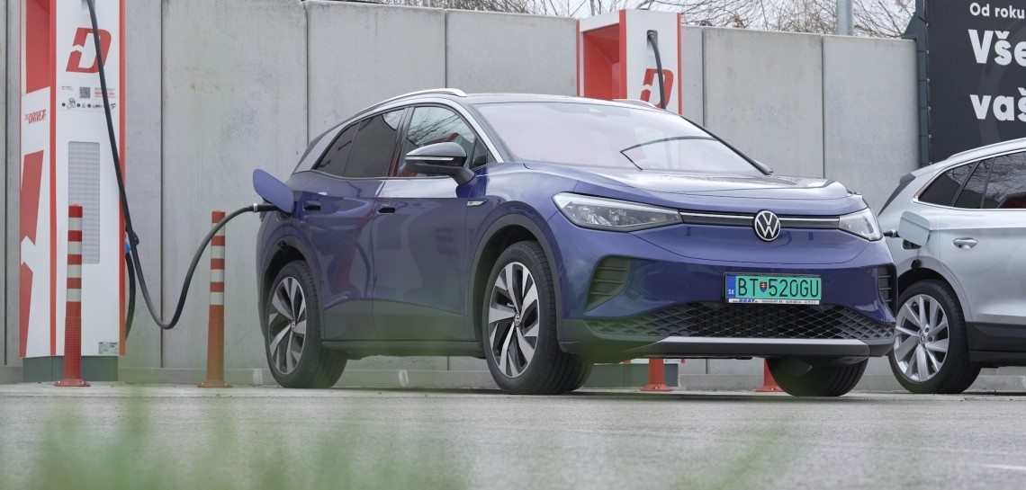 Volkswagen ID.4 1st ako čisto elektrické auto na každodennú prevádzku (VIDEO TOUCHIT)