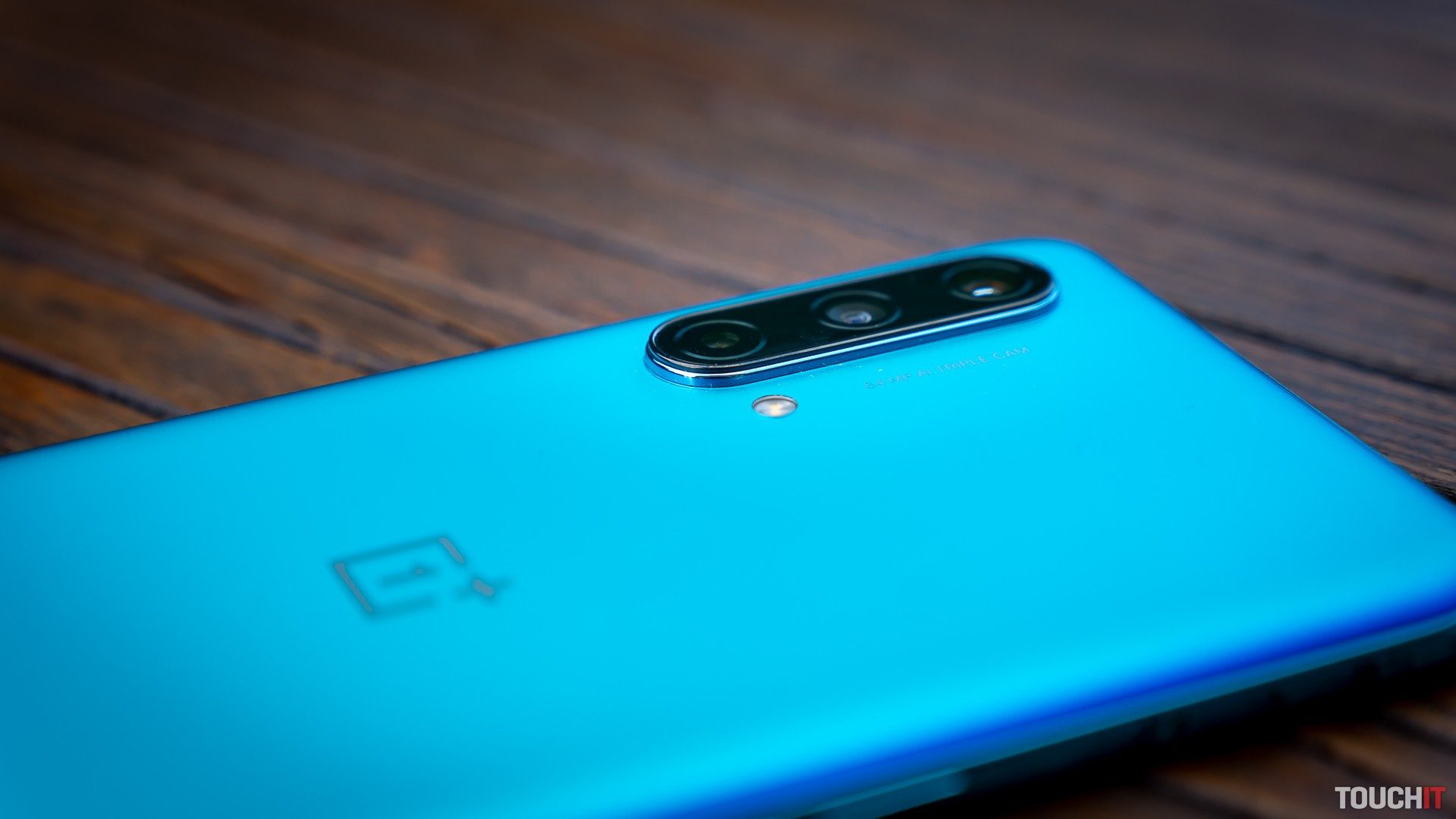OnePlus Nord CE 2 5G prichádza: Pozrite si dizajn