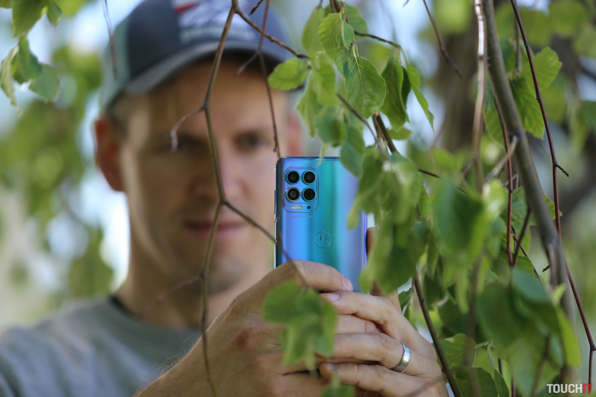 Motorola moto g100: Staňte sa fotografickým mágom