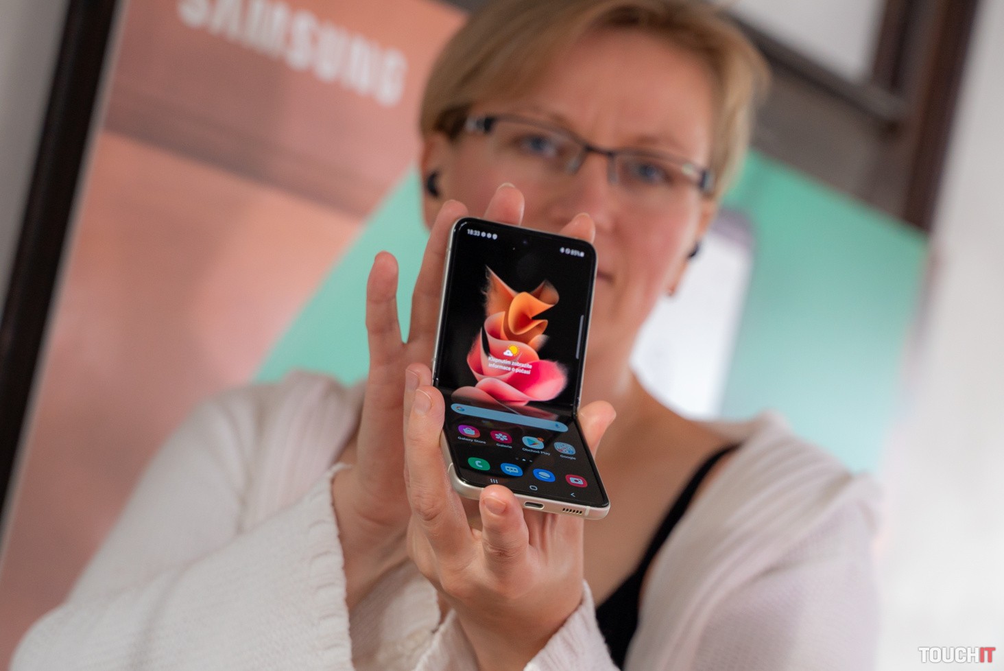 Koľko stojí výmena displeja skladateľných telefónov Samsung Galaxy Z Fold3 a Z Flip3? (DOPLNENÉ)