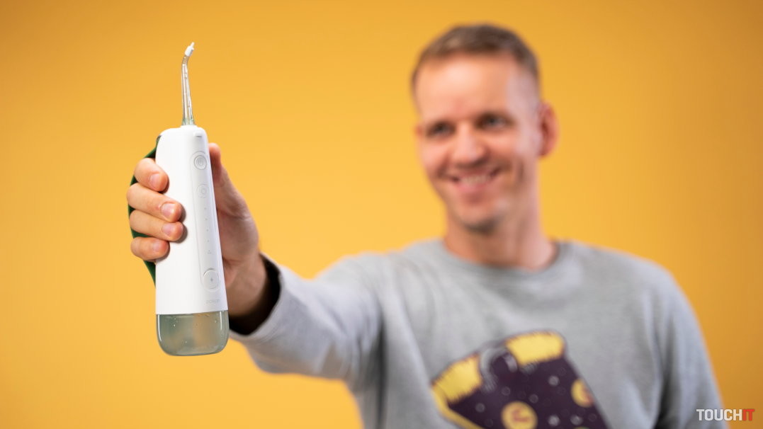Ústna sprcha Oclean W10: Výkonná s dlhou výdržou (RECENZIA)