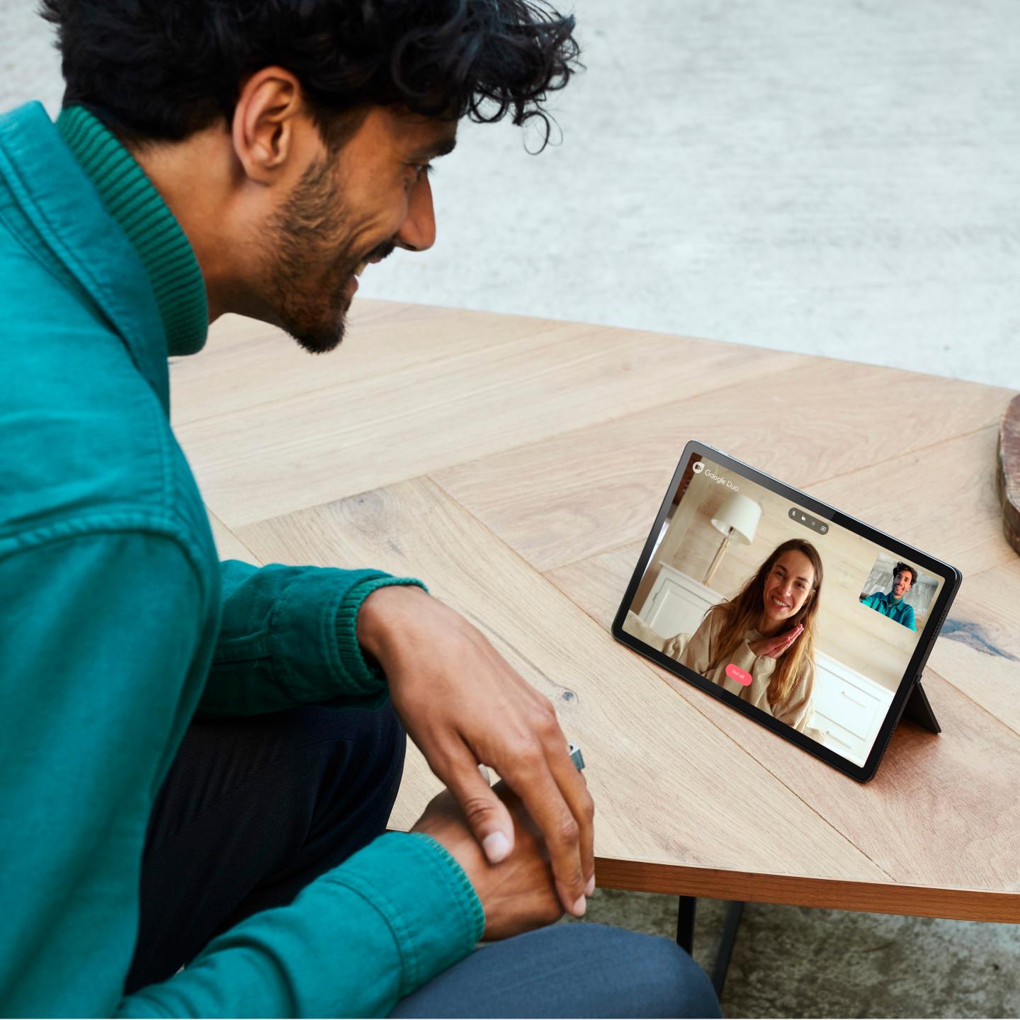 Lenovo ukázalo hybridné tablety a má vlastný ekosystém
