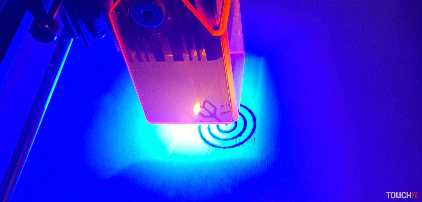 Ortur Laser Master 2 Pro: Poskladajte si doma vlastný gravírovací laser