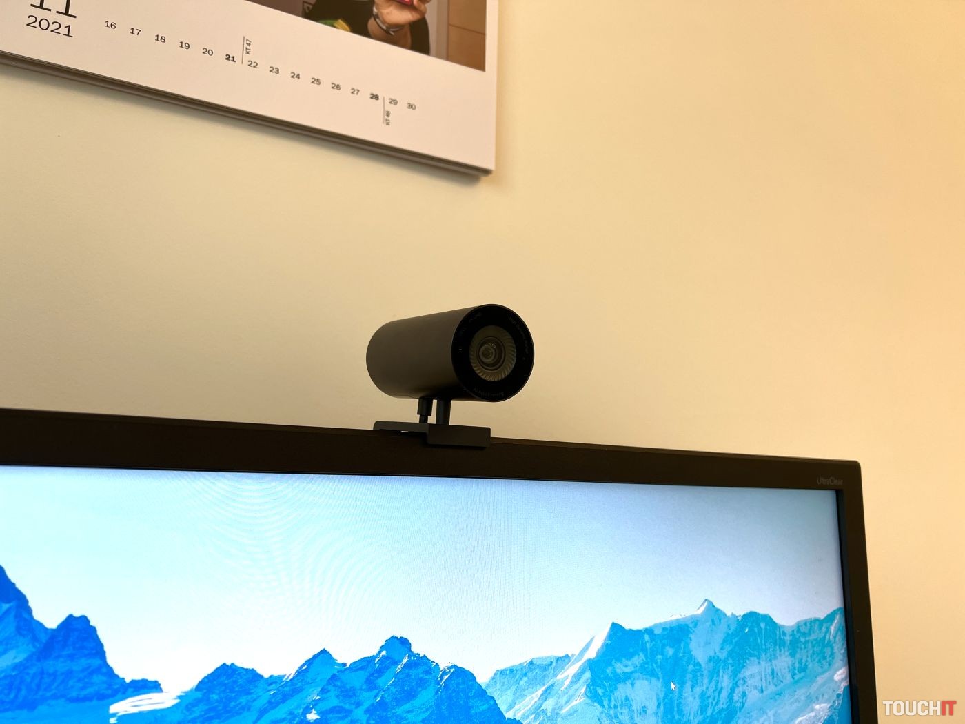 Dell UltraSharp Webcam: Externá webkamera pre náročných (RECENZIA)