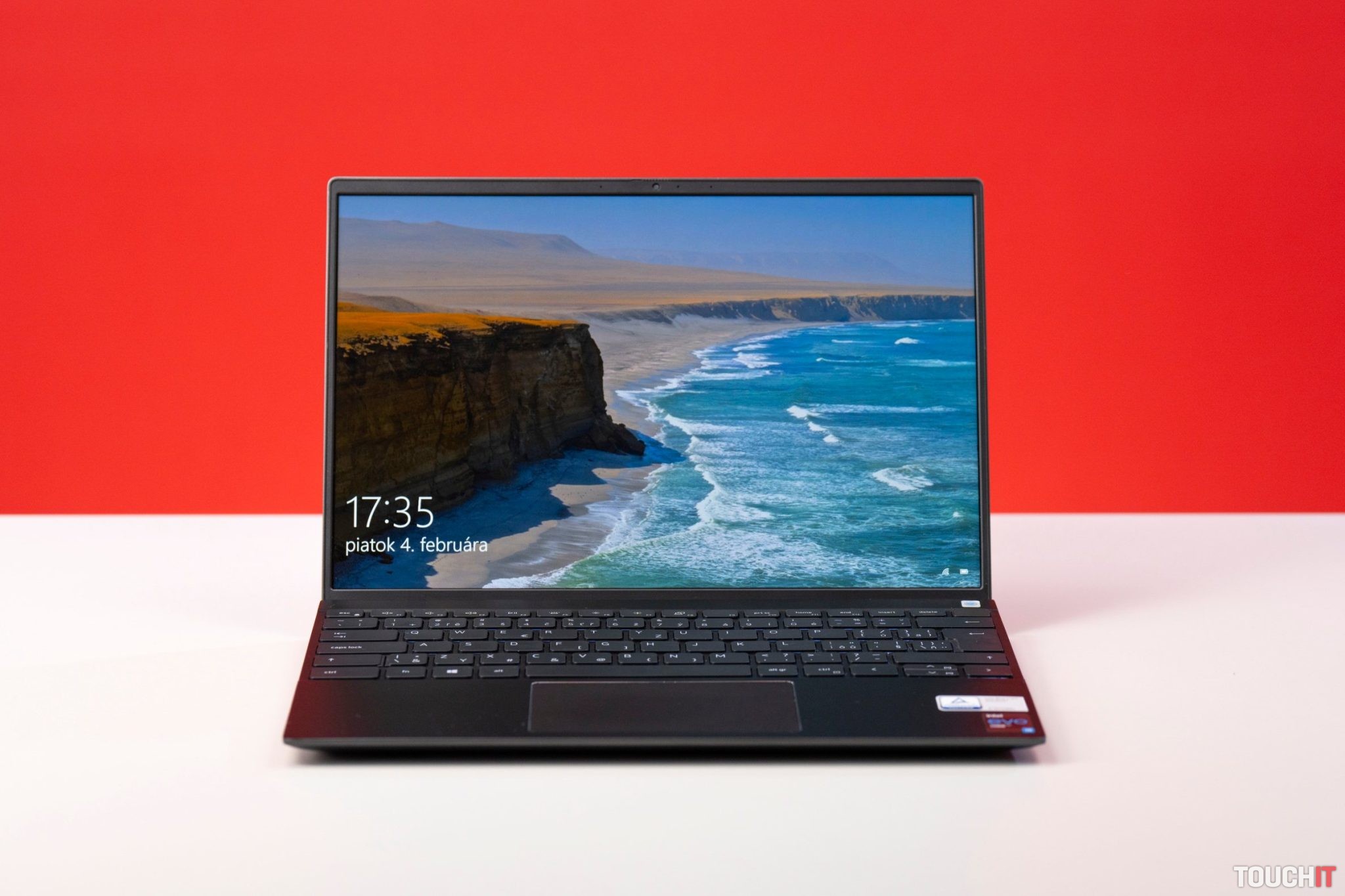 Dell Vostro 13 5310: Toto „skoro XPSko“ sa vám bude páčiť. Prémiový notebook za tisícku. (RECENZIA)