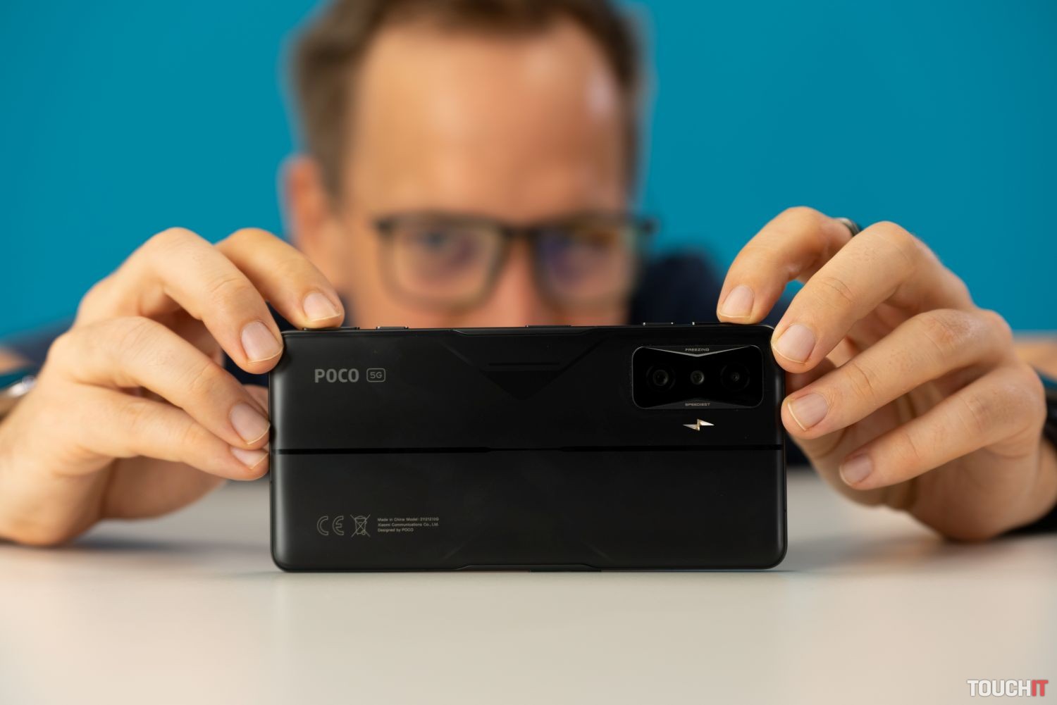 POCO F4 GT: Výkon a displej na prvom mieste (RECENZIA)