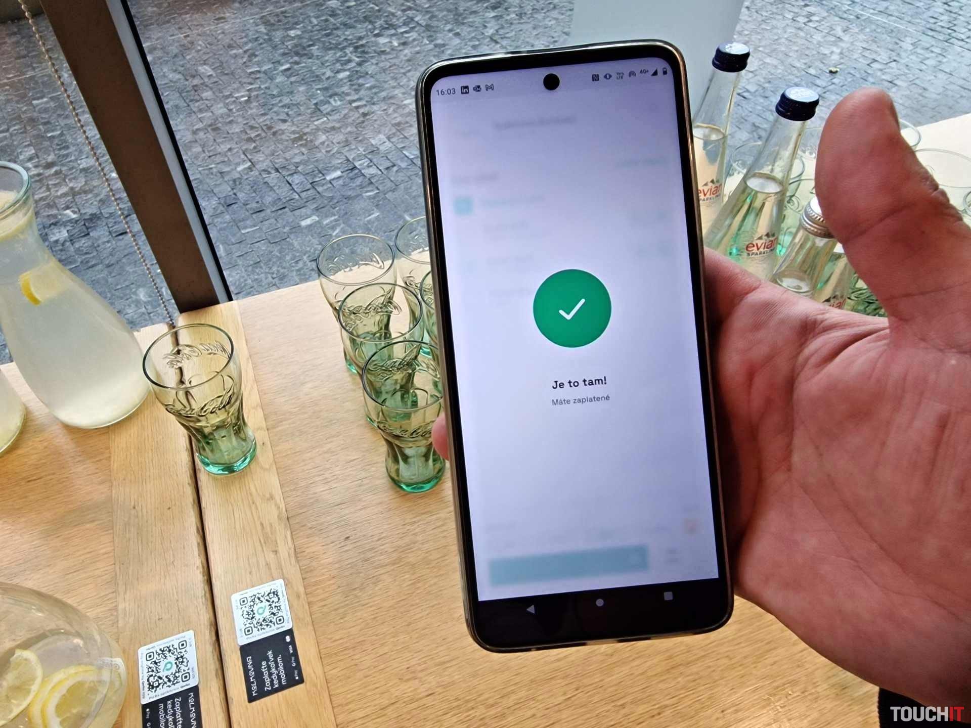 Vrchní prchni by si už nezarobil – na zaplatenie v reštaurácii nebudete musieť čakať