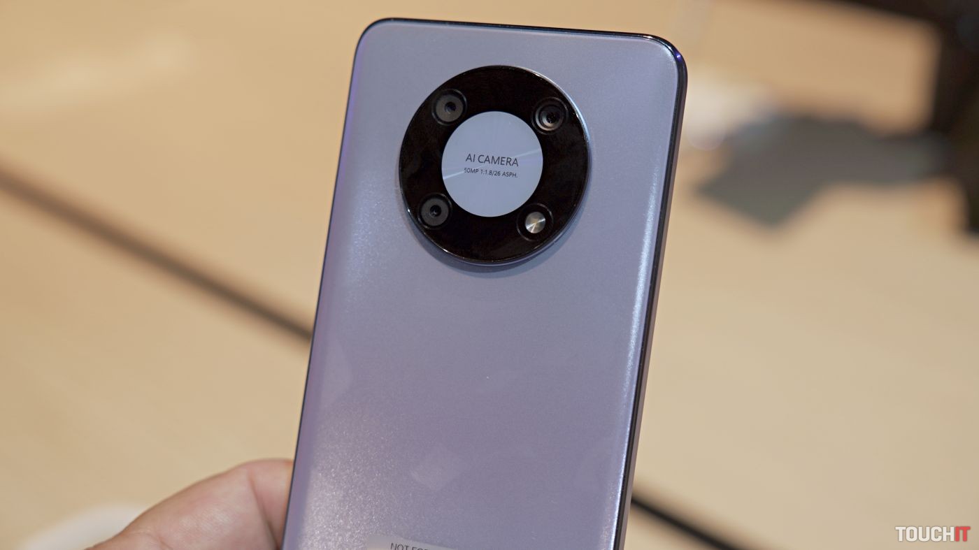 Huawei začne na Slovensku predávať dva nové smartfóny za dobrú cenu