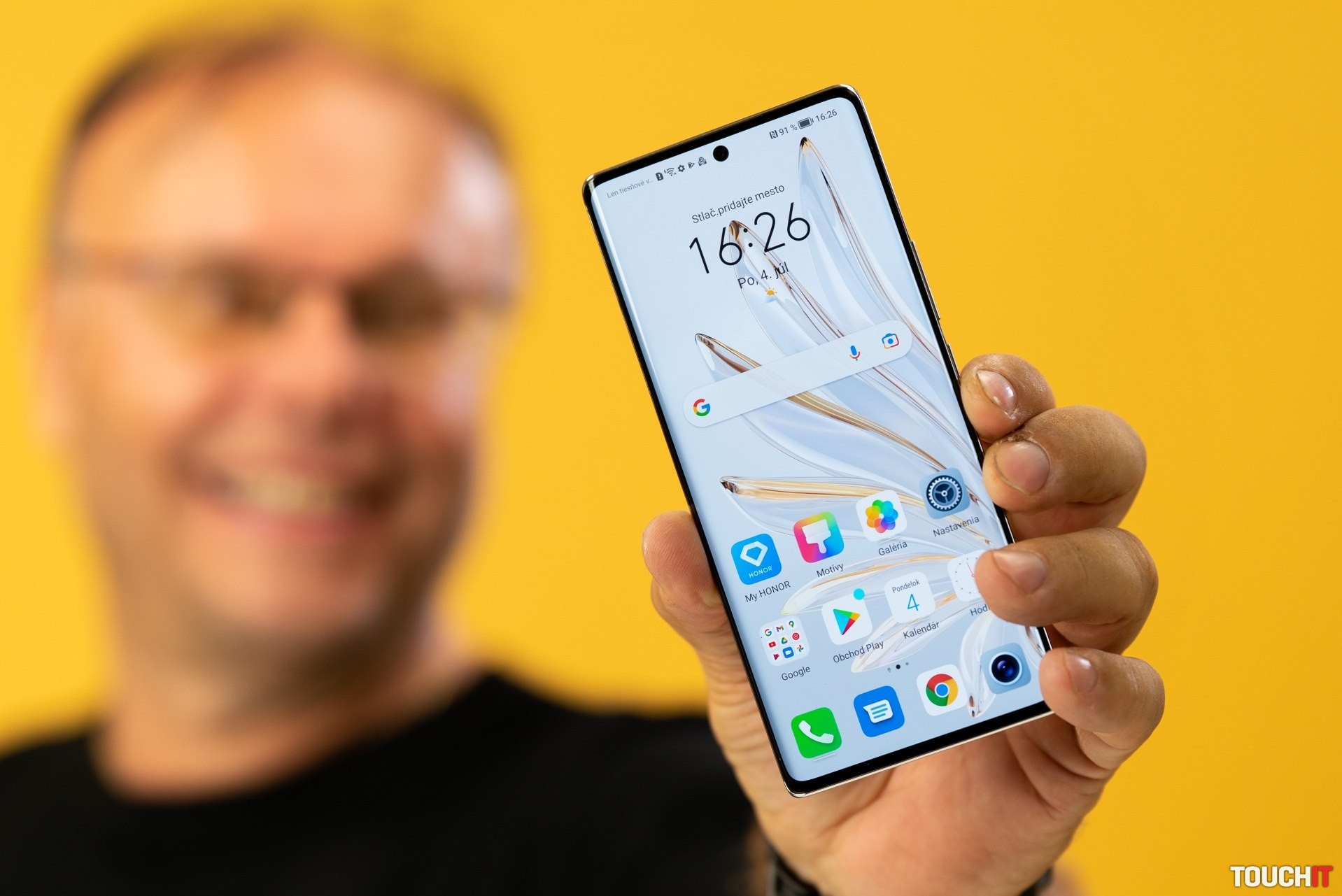 Fotomobil HONOR 70 získal ocenenie EISA ako Najvýhodnejší nákup vo svojej kategórii