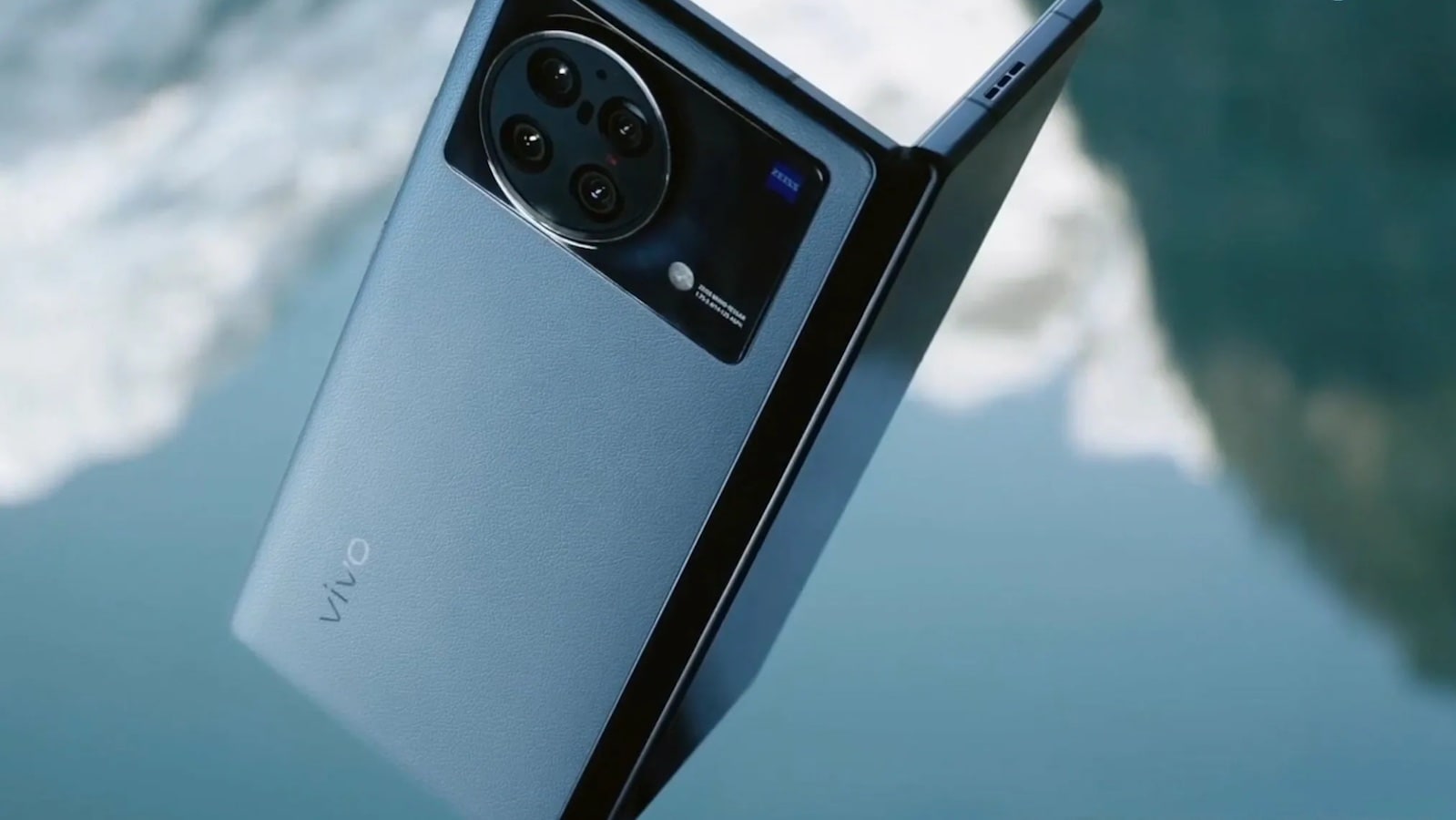 Vivo X Fold2 chce byť najlepším skladacím smartfónom súčasnosti