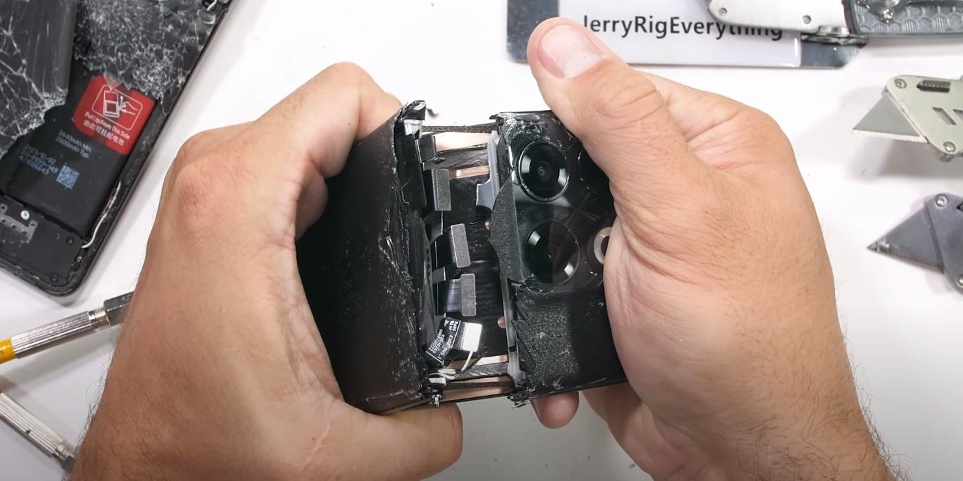Niečo je zle: OnePlus 10T zlomíte ako zápalku