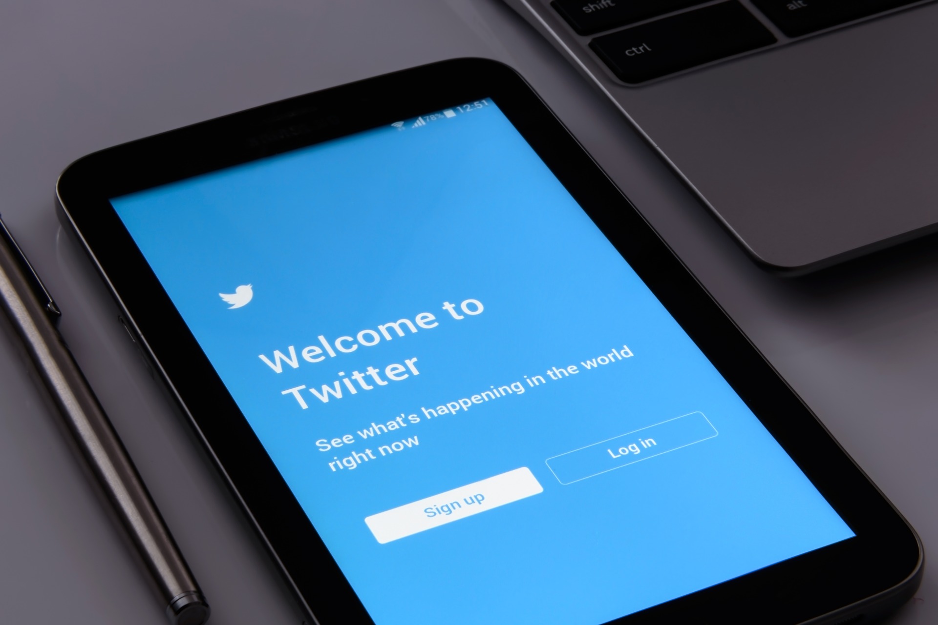 Ďalšia Muskova atómovka pre Twitter, vraj zvýši počet znakov v príspevku na 4000