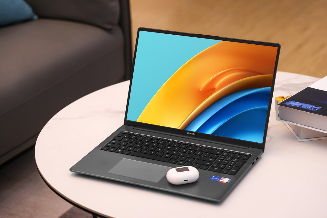 Huawei Matebook D 16: Spoľahlivý študentský notebook teraz s bonusom navyše