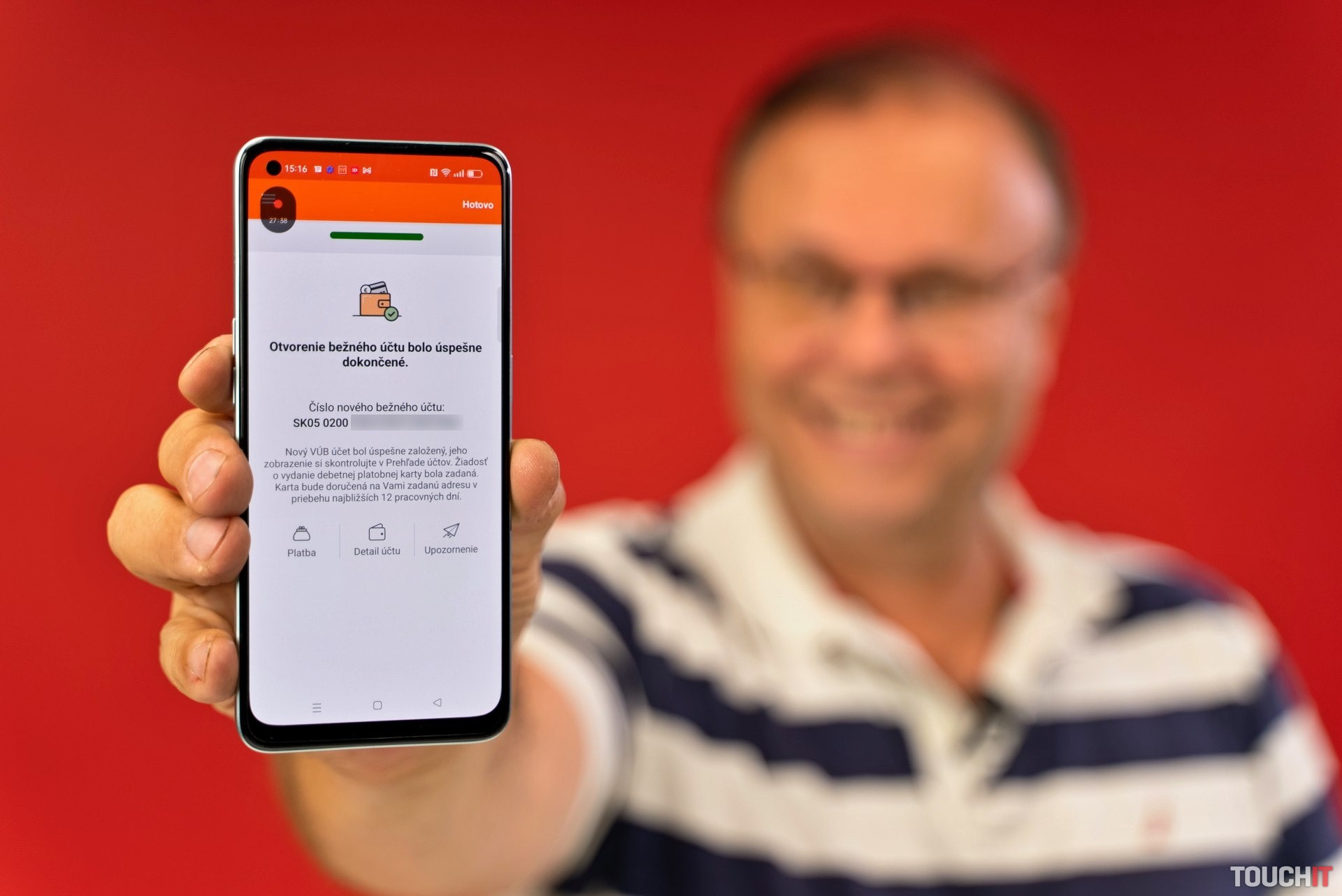 Takto funguje on-line zakladanie účtu vo VÚB (VIDEO TOUCHIT)
