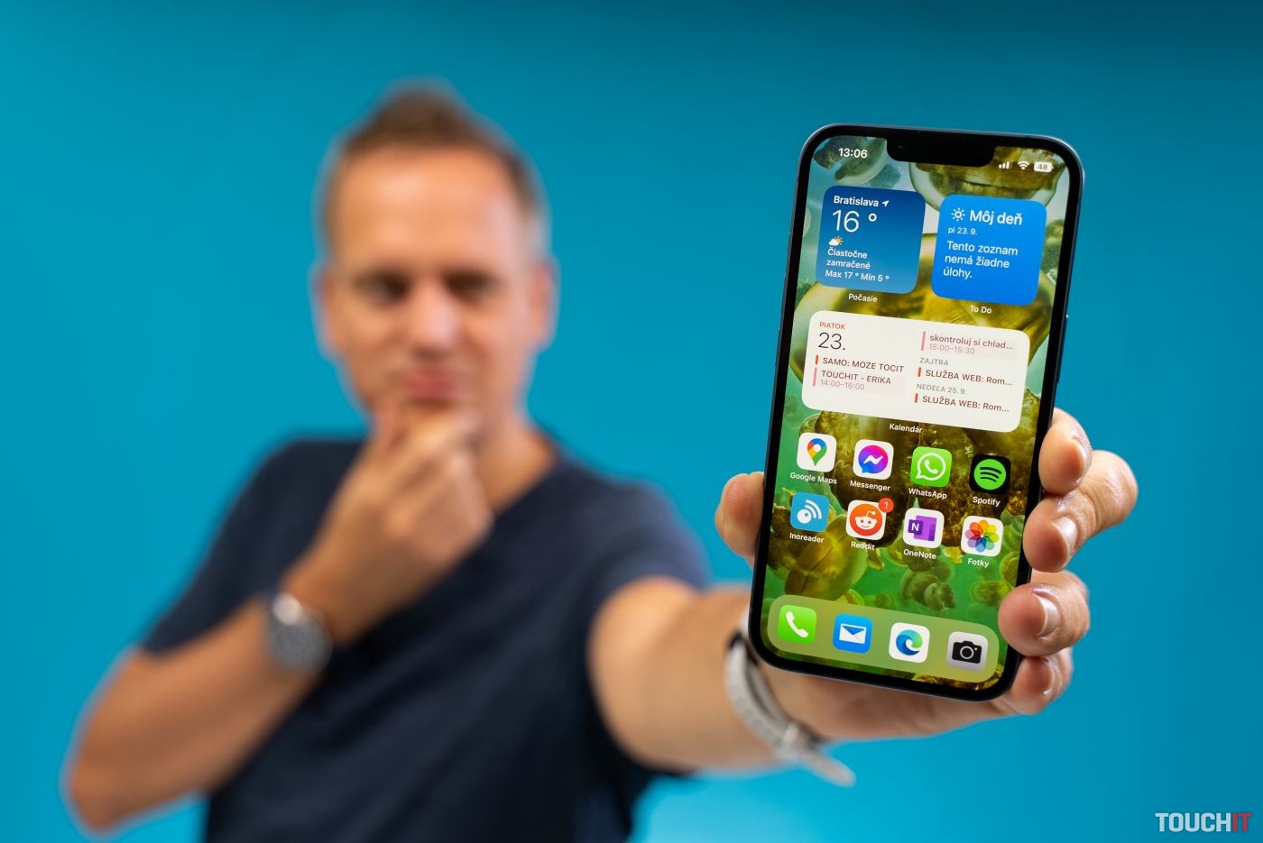Apple vraj zvažuje ešte prémiovejší telefón ako iPhone Pro a Pro Max. Nazýval by sa Ultra