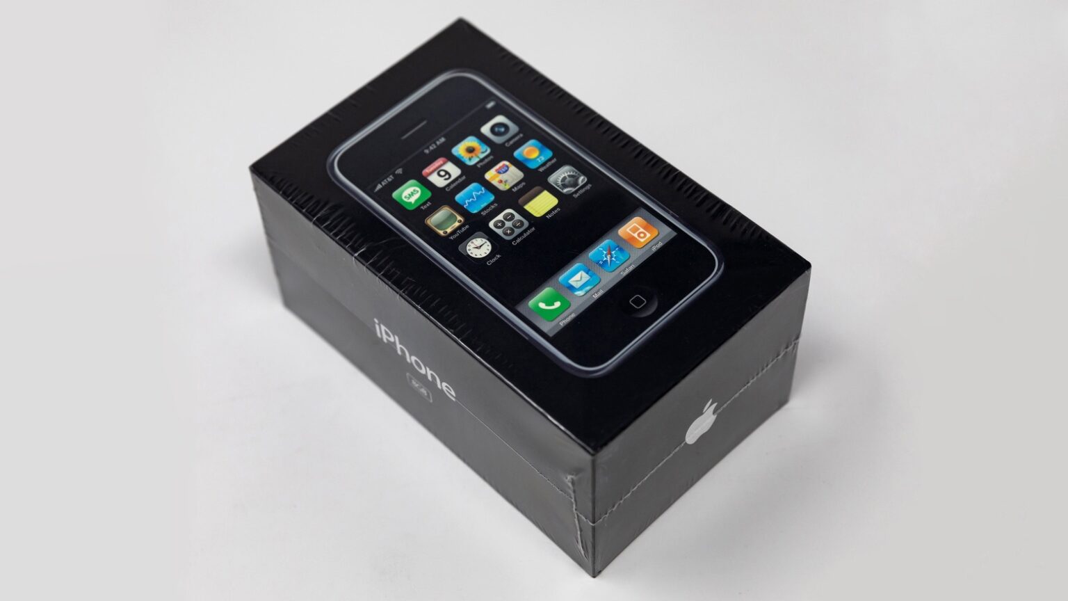 Máte doma nerozbalený prvý iPhone? Možno by ste ho vedeli predať za 40 000 dolárov