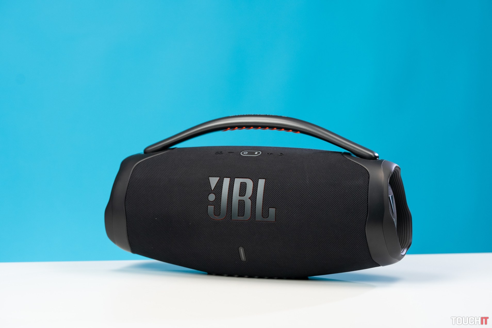 JBL Boombox3: Náhrada za „dvojča“ na plece (RECENZIA)