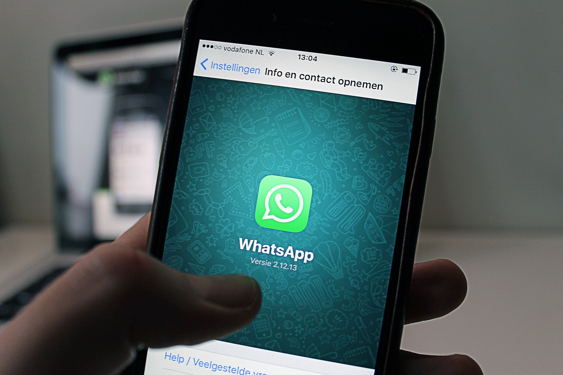 WhatsApp vysvetľuje chybu pri domnelom používaní mikrofónu