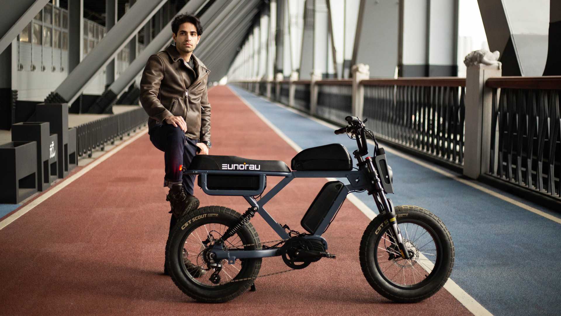Eunorau Flash: Hybridný elektrický bicykel s dojazdom až 330 kilometrov!