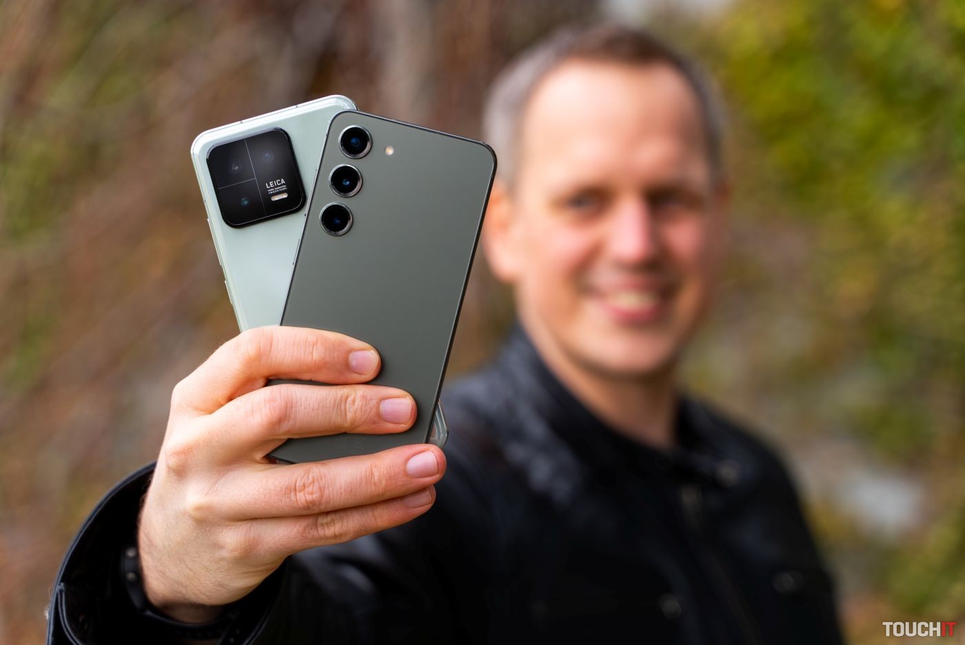Samsung Galaxy S23 vs Xiaomi 13: Porovnali sme kompaktné smartfóny a ich fotoaparáty