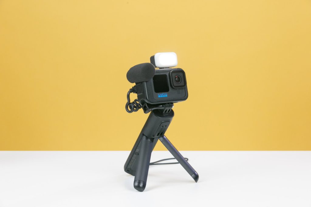 Toto je Creator Edition od GoPro a skutočne umožňuje natočiť akčné videá hlavne počas dňa