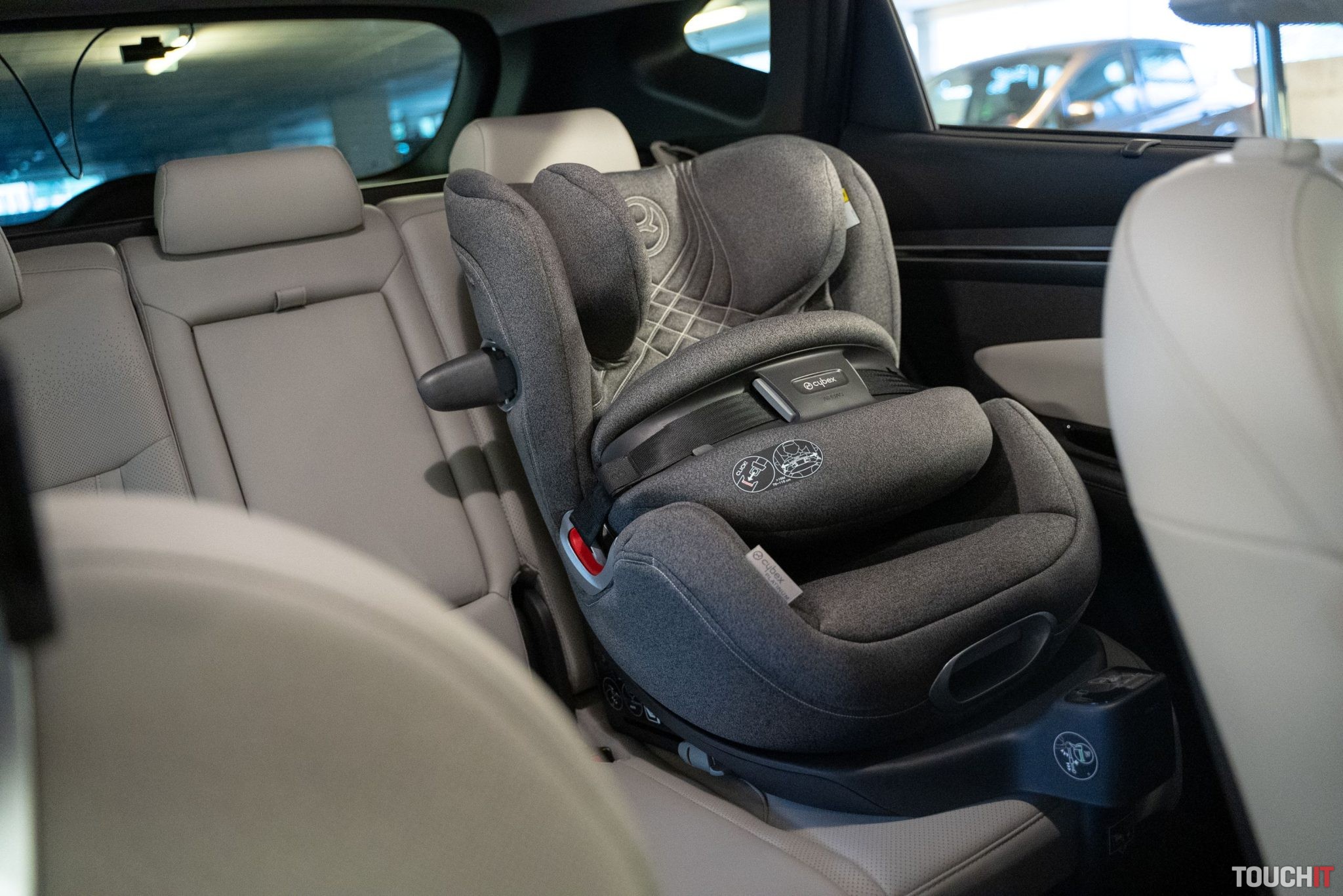 Cybex Anoris T i-Size: Revolučná detská autosedačka s celotelovým airbagom