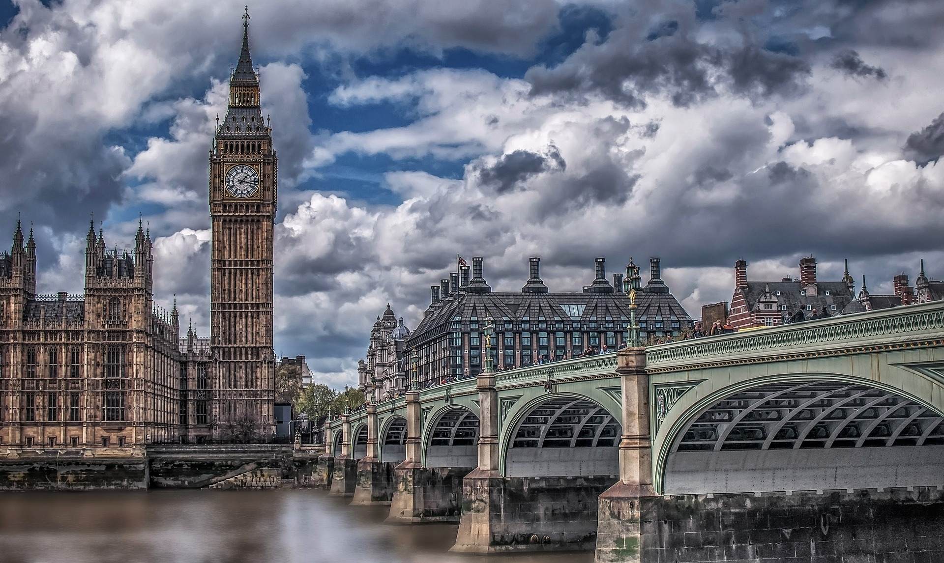 Skončia šifrované správy? Veľká Británia chystá zmeny