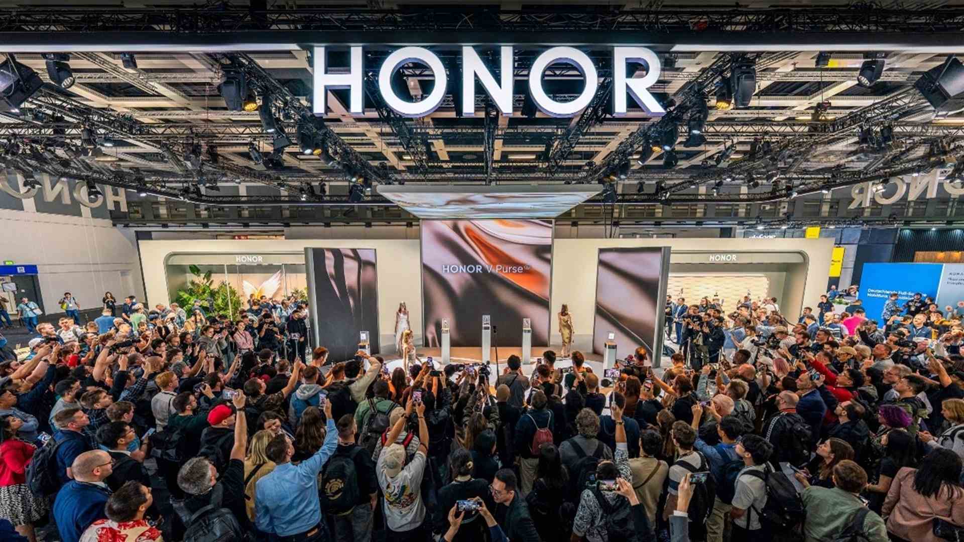 Honor nastaví nový štandard: Bude mať ešte tenší a ľahší skladací smartfón