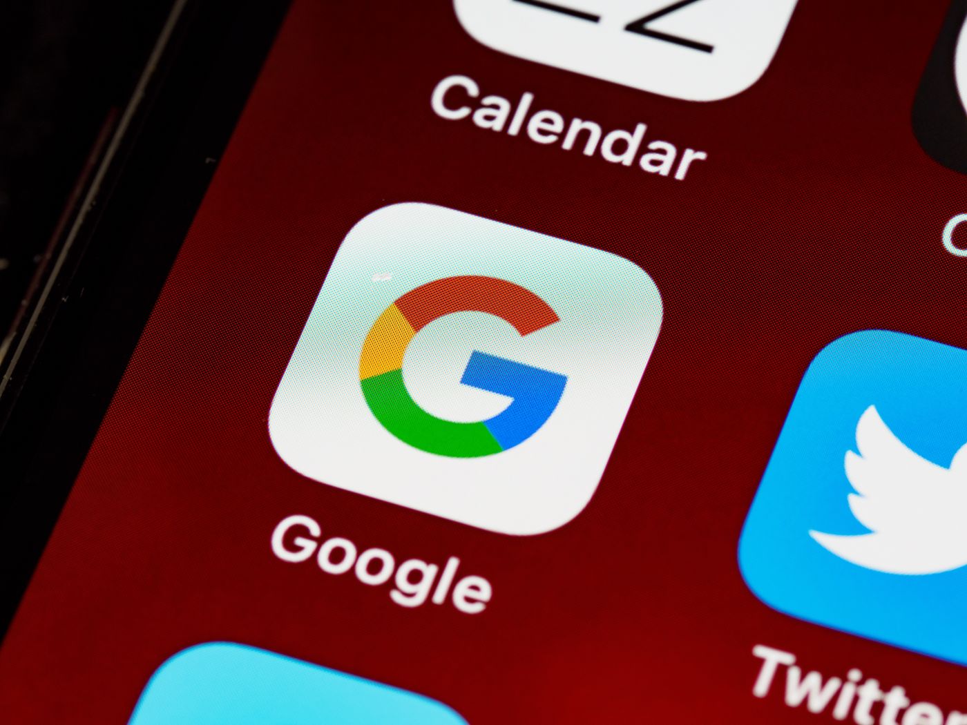 Neinštalujte si aplikácie z neznámych zdrojov, vyzýva CEO Google