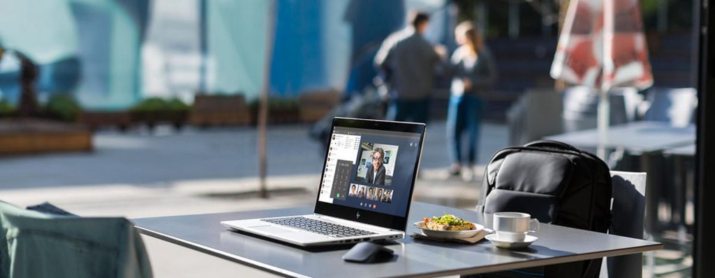 Nechávate si tiež notebook bez dozoru na letisku? Môžete oň prísť ale nie o dáta so službou HP Protect and Lost