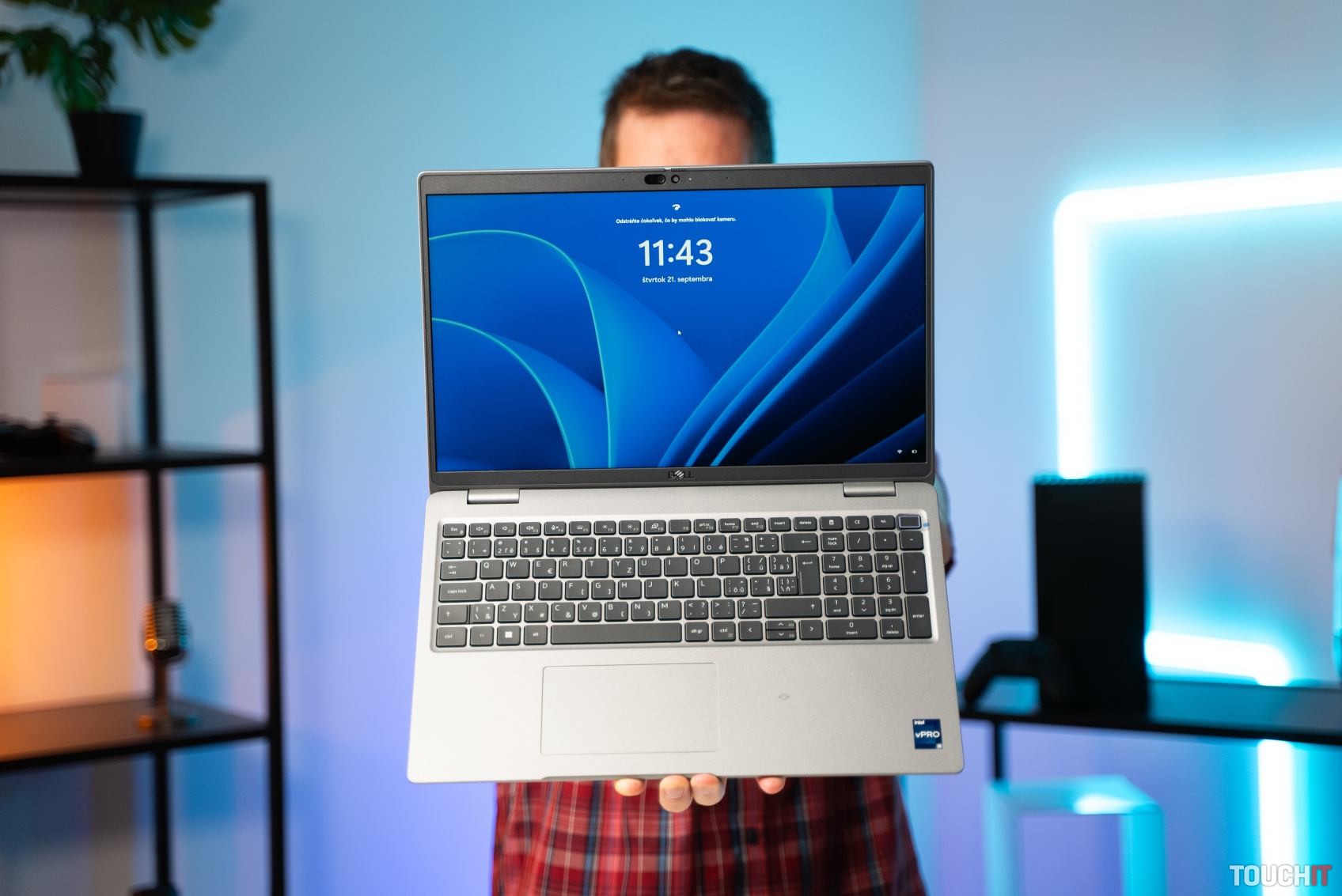 Dell Latitude 5540: Výdrž na celú pracovnú dobu (RECENZIA)