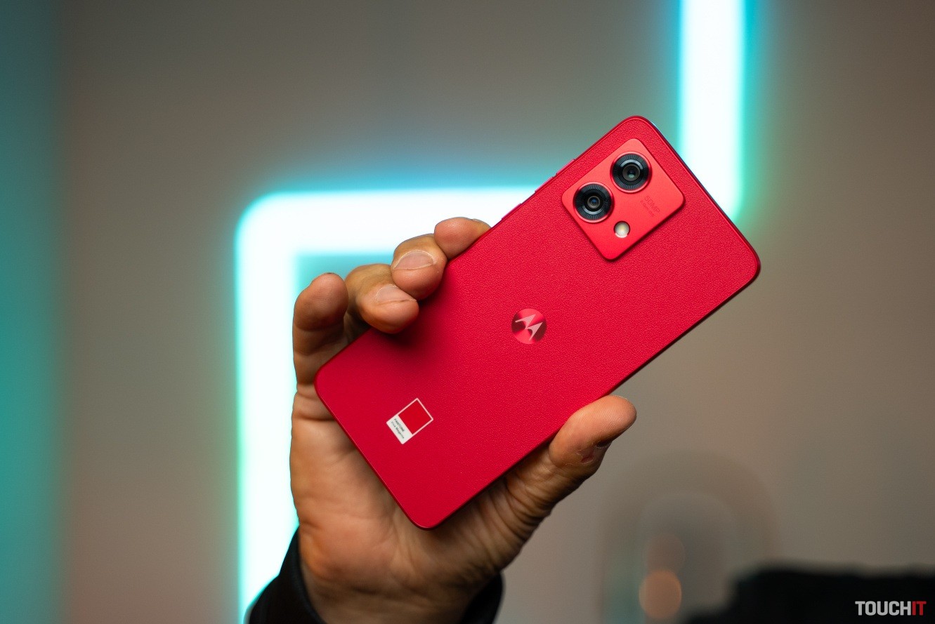 Moto g84 5G: veľa muziky za málo peňazí (RECENZIA)