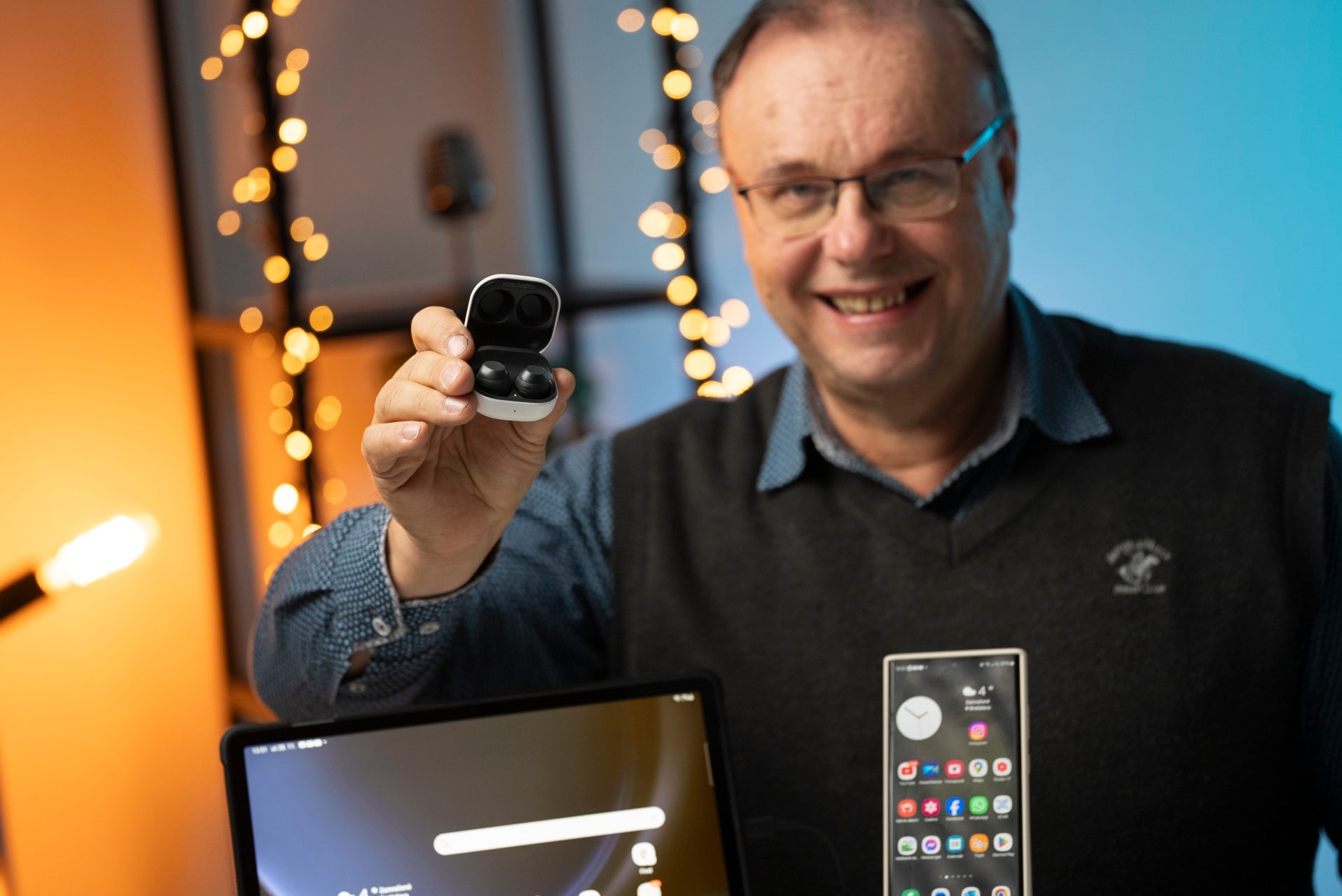 Dokonalá zábava so slúchadlami Galaxy Buds FE a prepojený ekosystém Galaxy