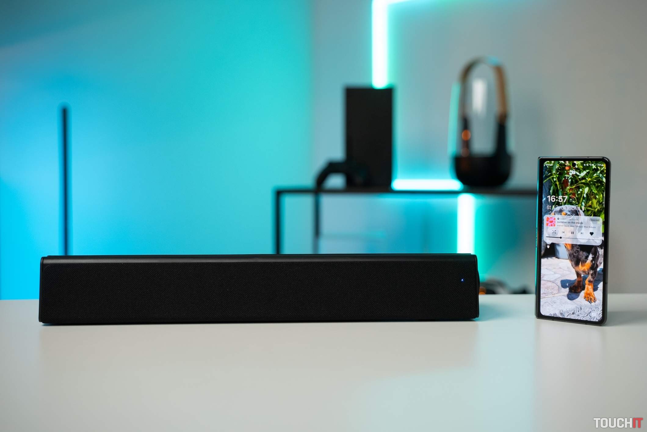 Creative Stage SE mini: Reproduktor pod monitor (RECENZIA)