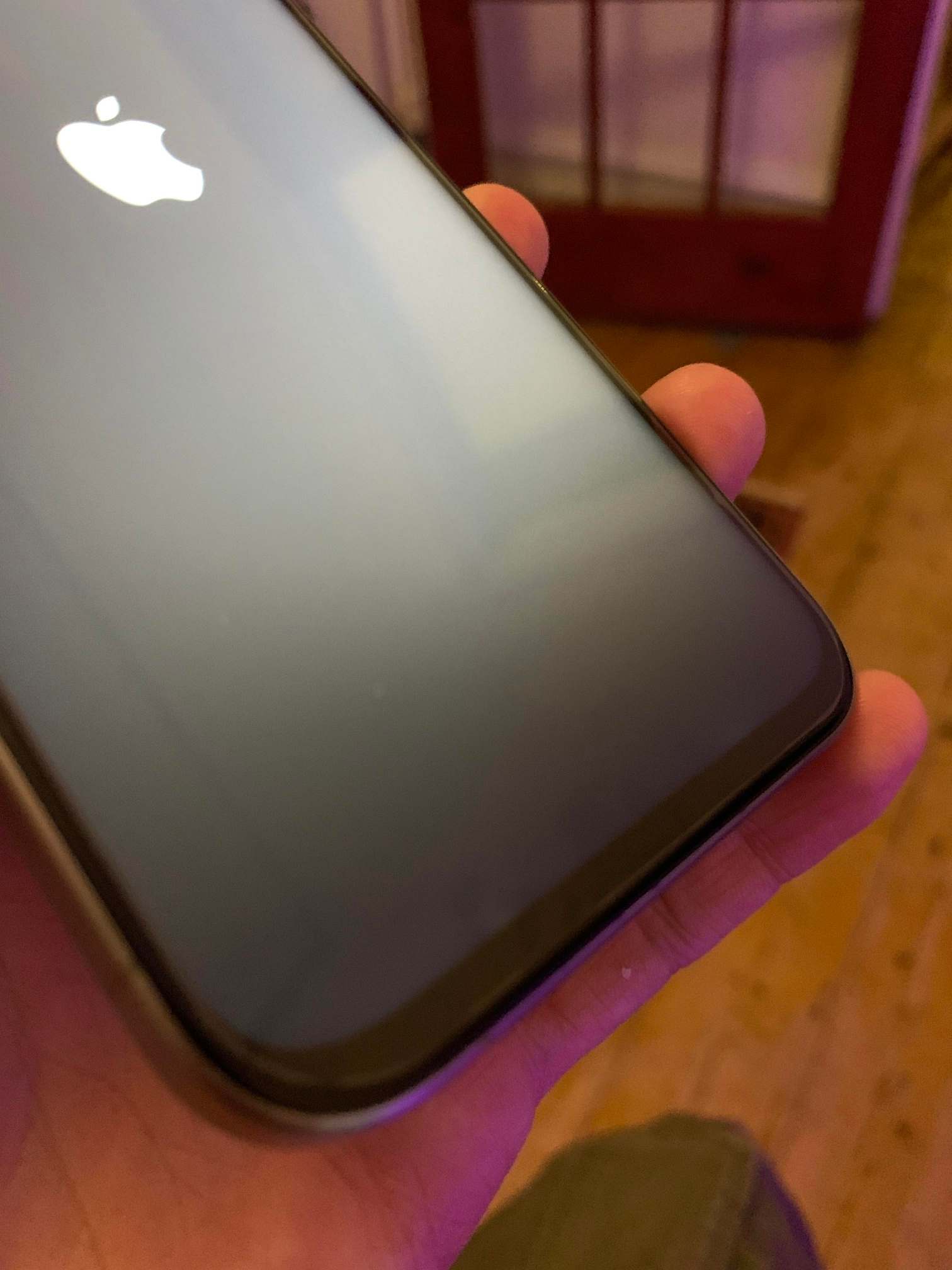 Apple poslal človeku falošný iPhone