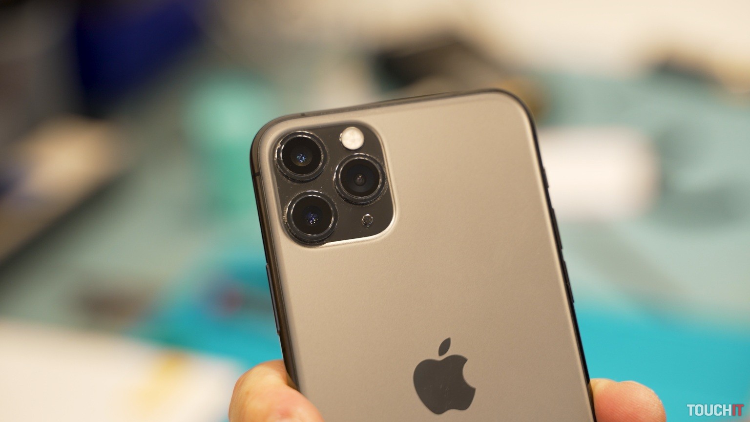 Dočkáme sa názvu iPhone bez písmena „i“?
