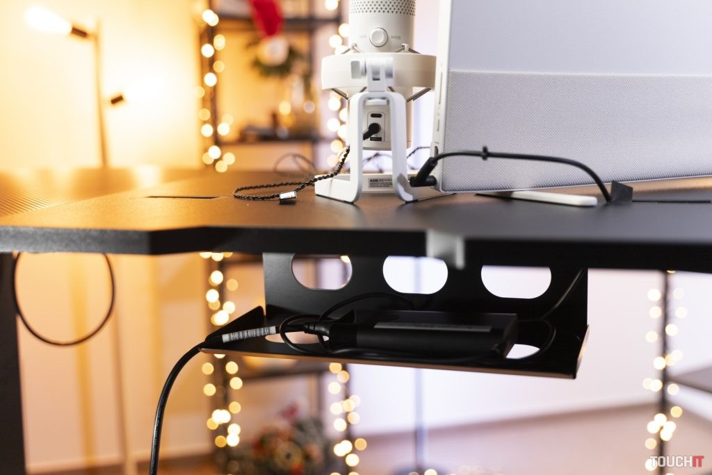 Endorfy Atlas L Electric: Stôl, ktorý sa vám prispôsobí