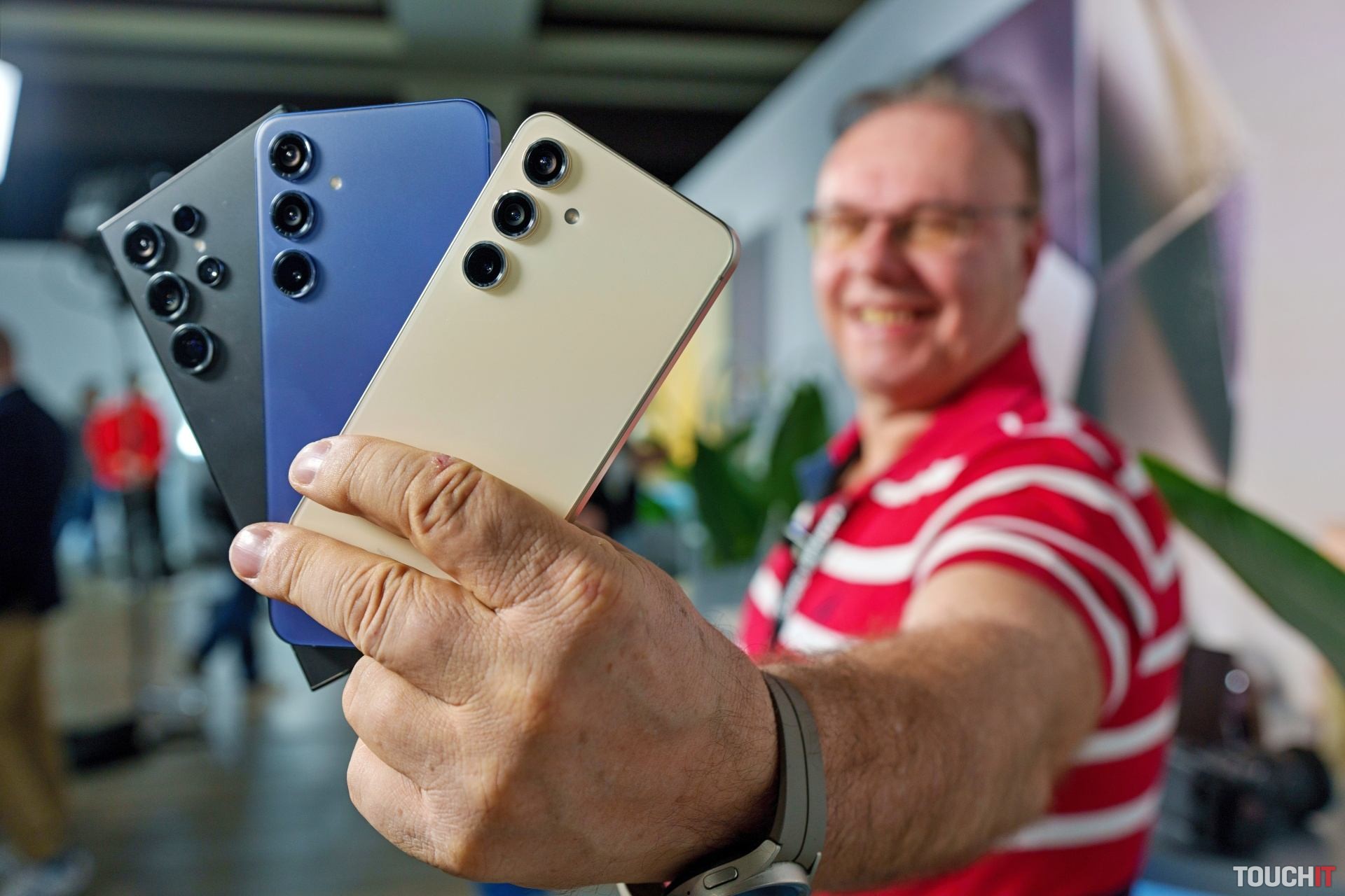 Samsung Galaxy S24: je to naozaj revolúcia v smartfónoch?