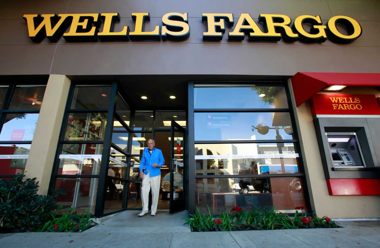 Wells Fargo vyhodil zamestnancov, ktorí predstierali prácu