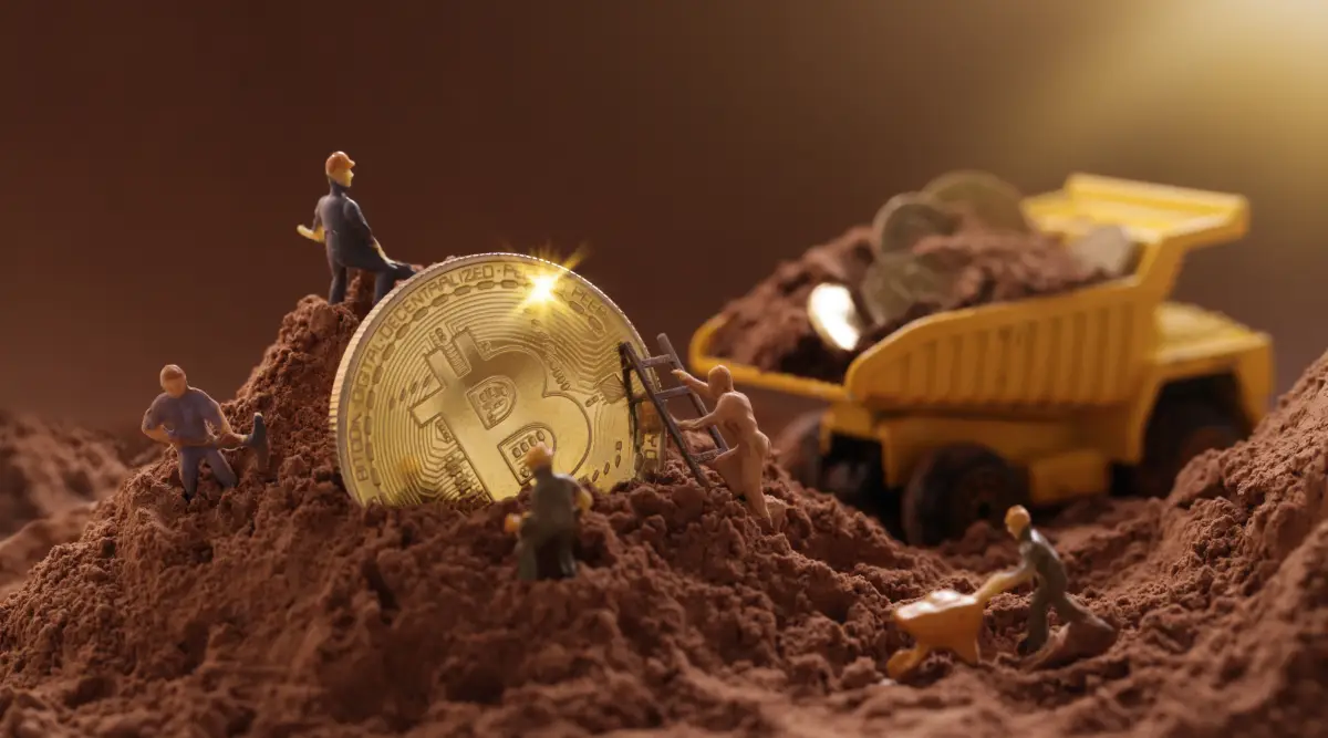 Náročnosť ťažby Bitconu klesla na najnižšiu hodnotu od mája