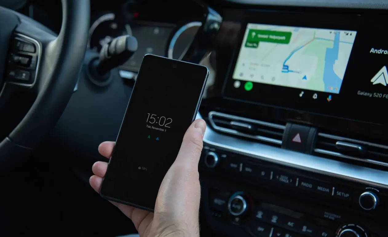 Android Auto vystrieda dve kontroverzné funkcie