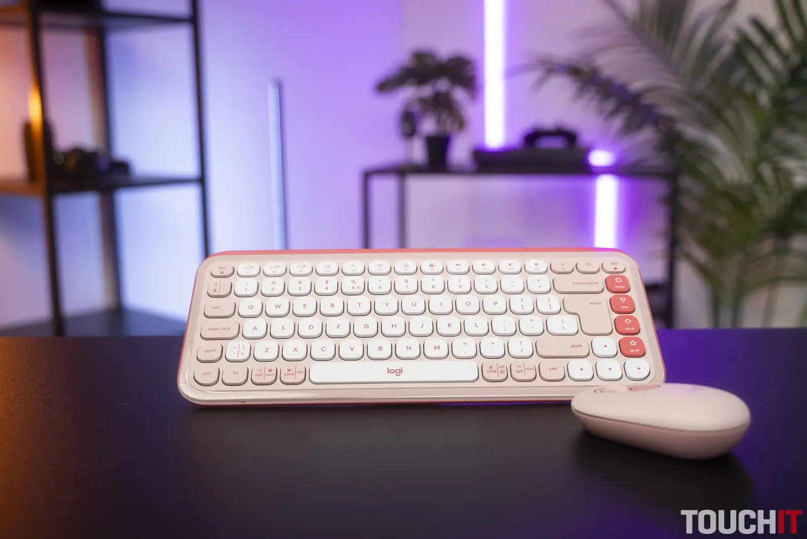 Logitech POP Icon Keys je tichá a štýlová klávesnica s funkciami umelej inteligencie (RECENZIA)
