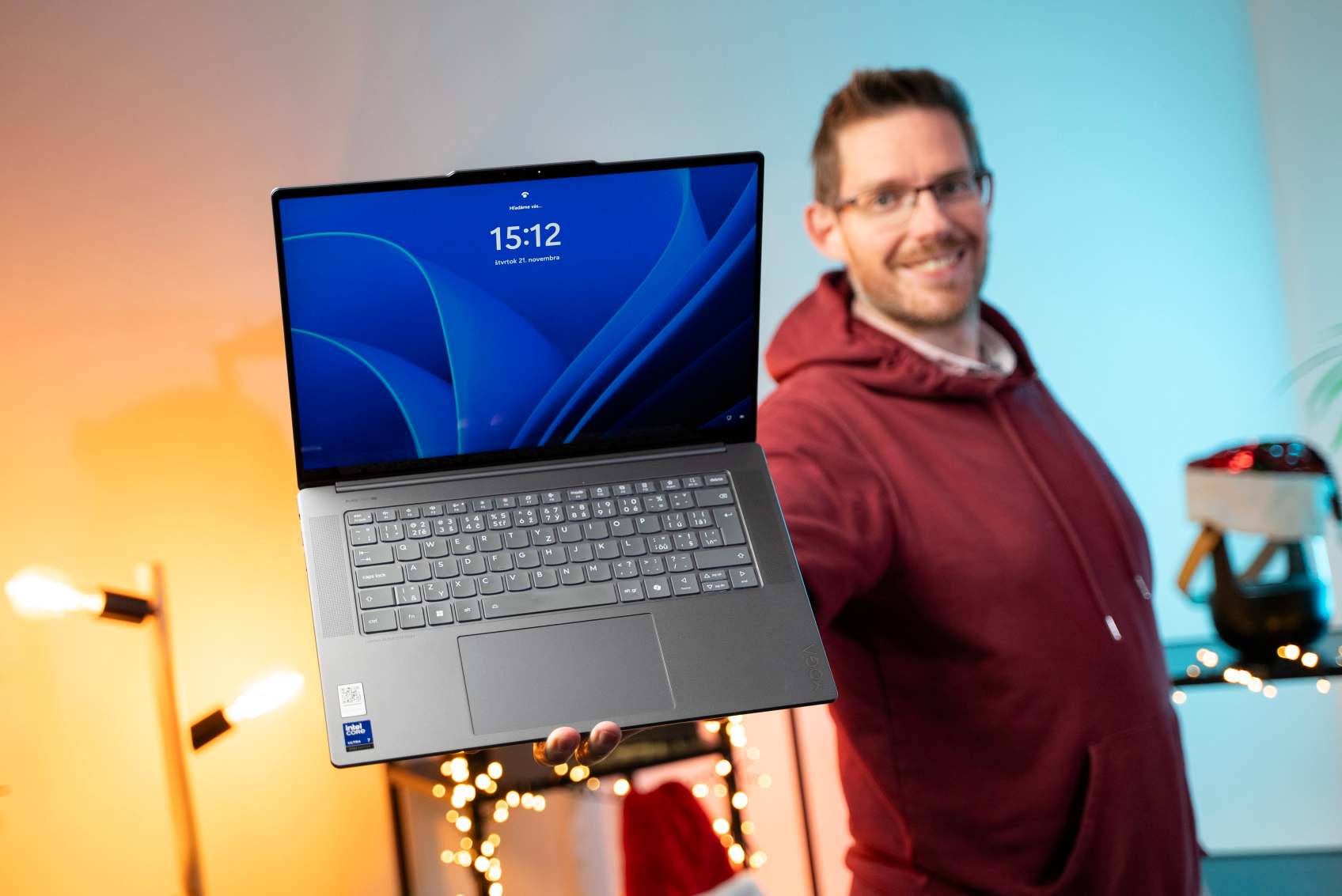 Lenovo Yoga Slim 7 15ILL9: AI na správne držanie tela a super zvuk (RECENZIA)