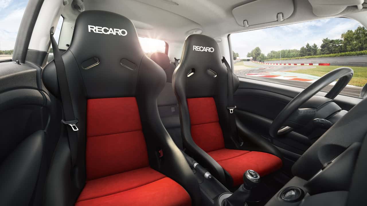 Recaro žije! Nemeckú spoločnosť zachránil pred bankrotom taliansky investor