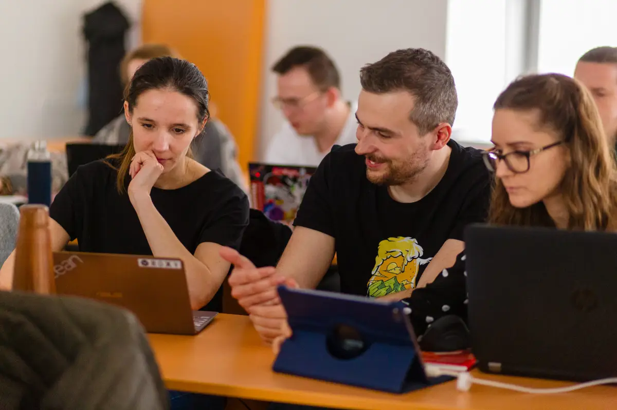 Hľadáme mužských spojencov pre dobrú vec: Aj Ty v IT v novom projekte po prvý raz neoslovuje ženy