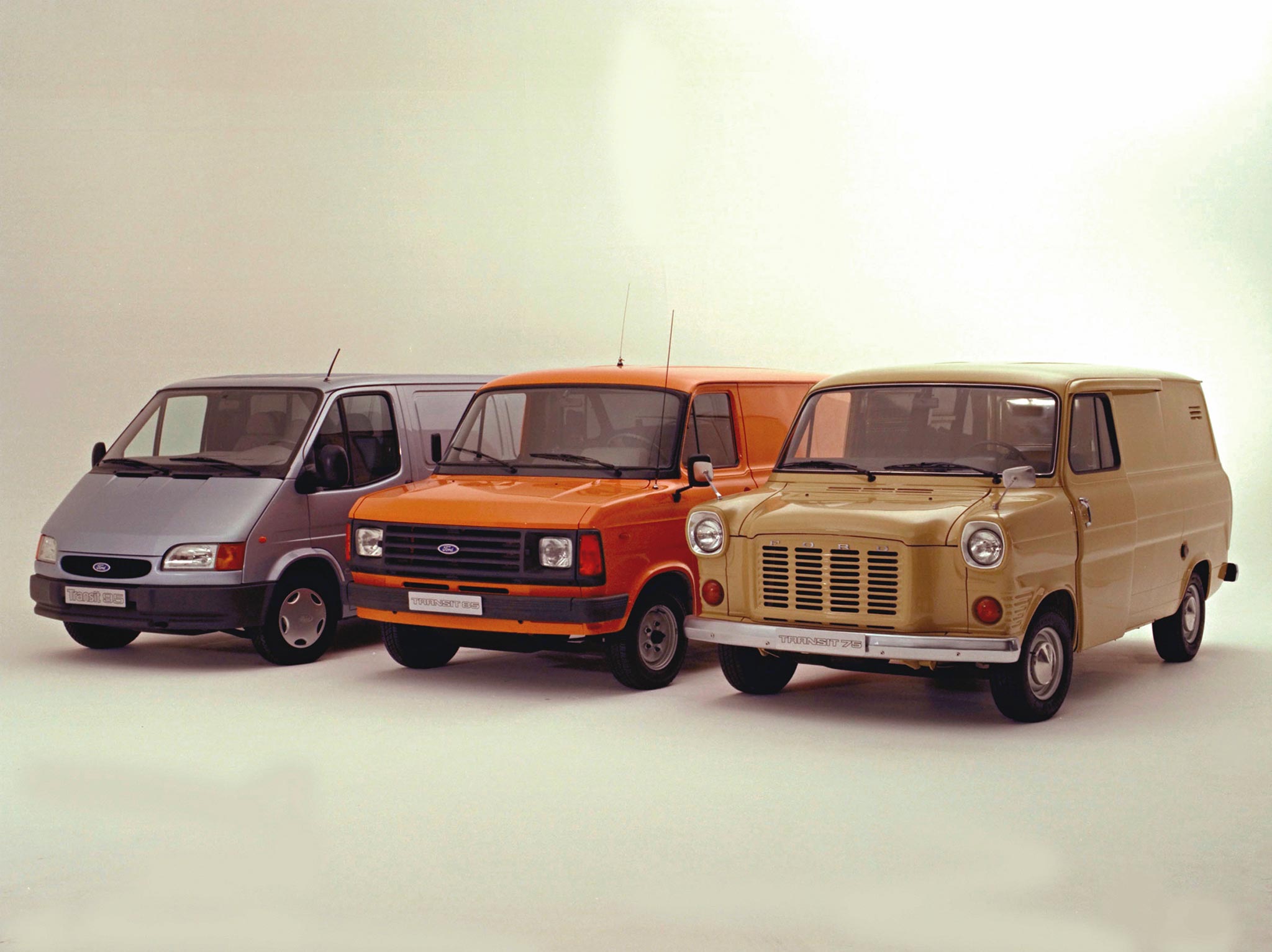 Ford Transit: Jedna z najobľúbenejších dodávok v EÚ oslavuje 60. výročie