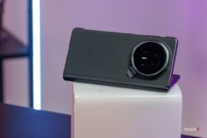 HONOR Magic V5