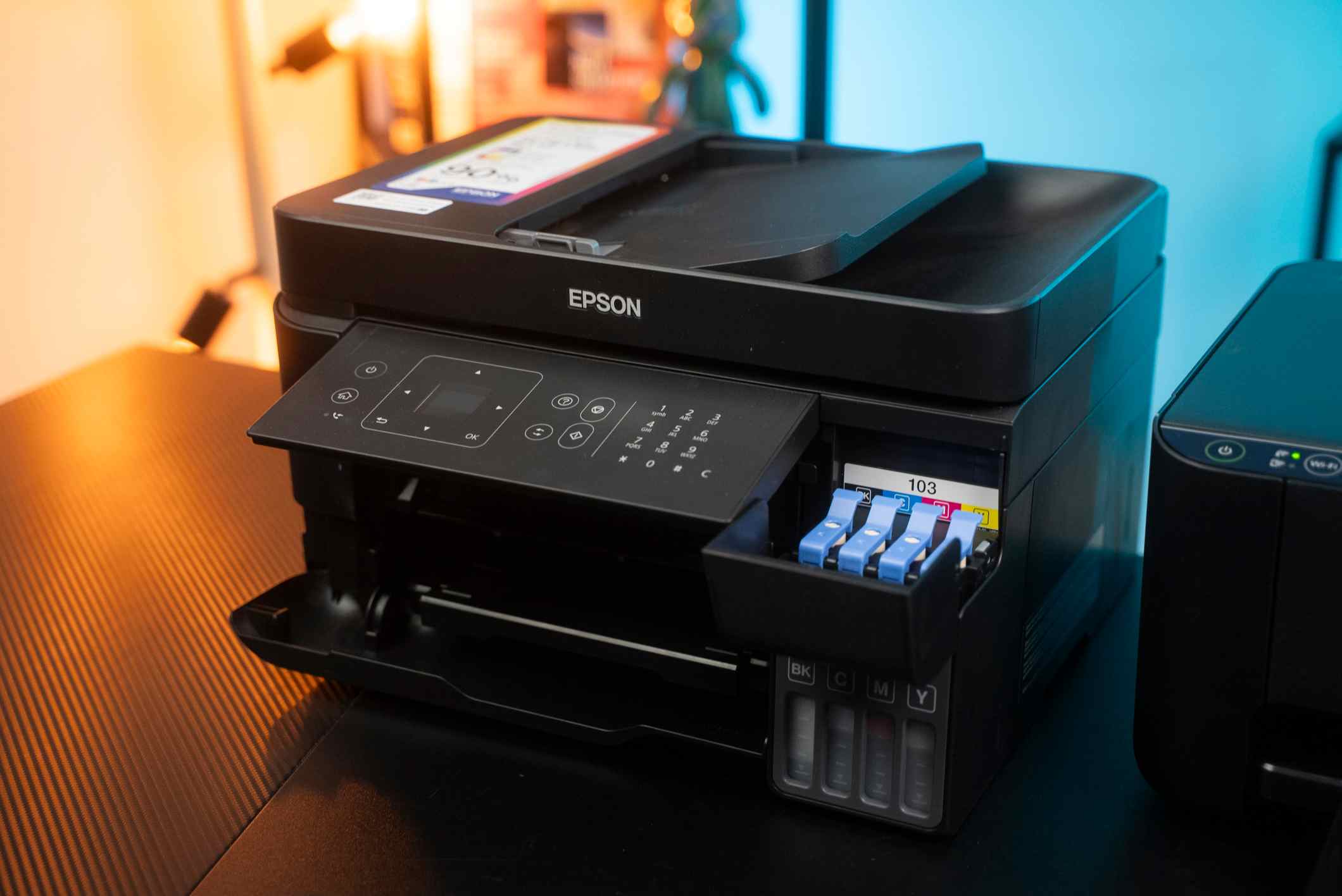 Epson L5590: extrémne lacná tlač a ADF pre domácu kanceláriu aj menšiu firmu (RECENZIA)